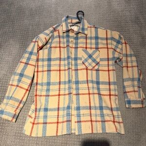 Plaid textured overshot